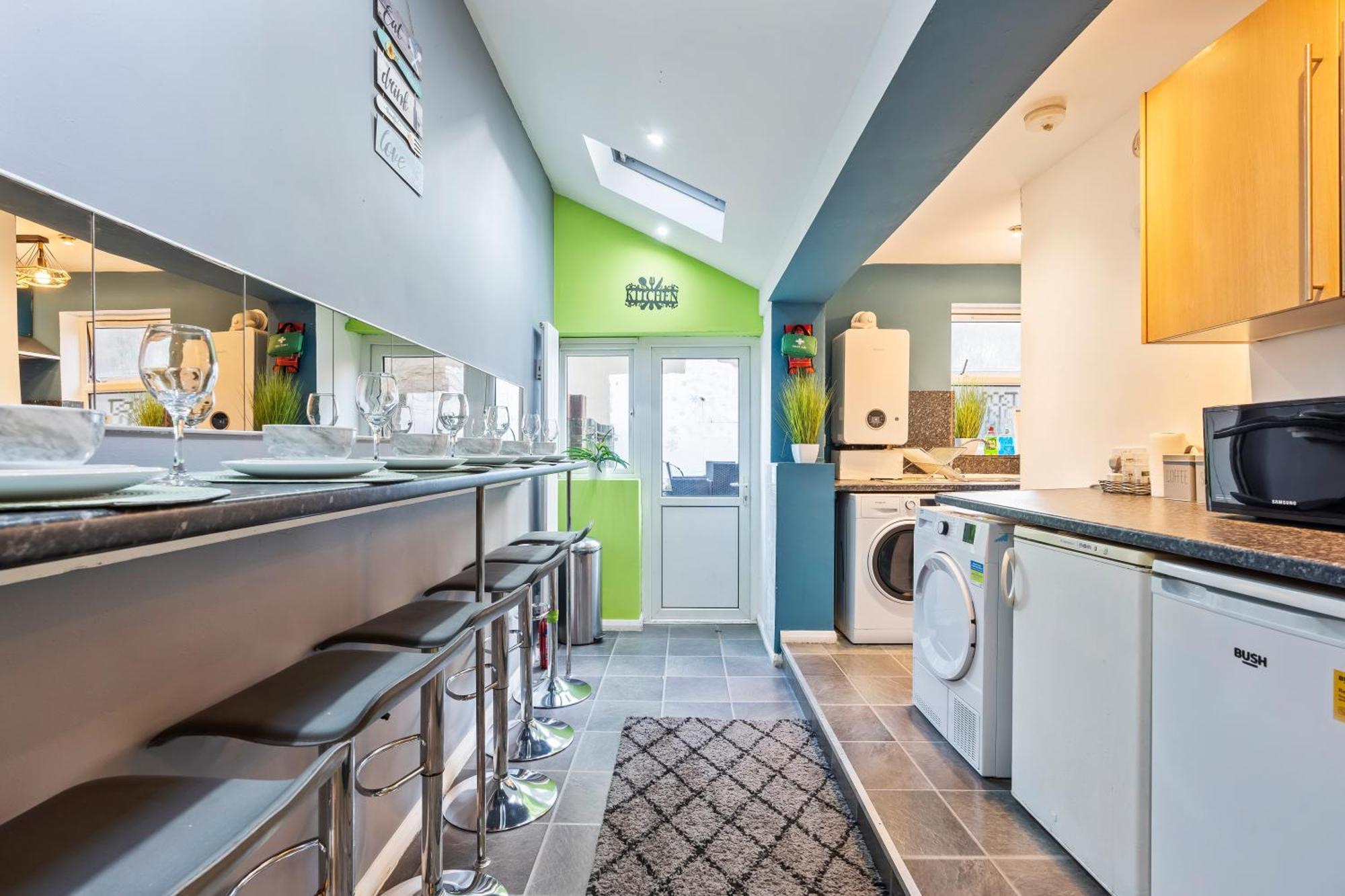 Comfy 4Br House Close To Subway Londra Dış mekan fotoğraf